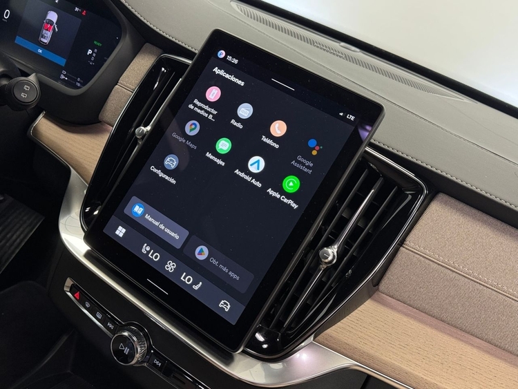 Volvo XC90 T8 AWD PLUS DARK RECHARGE AUTO foto 30