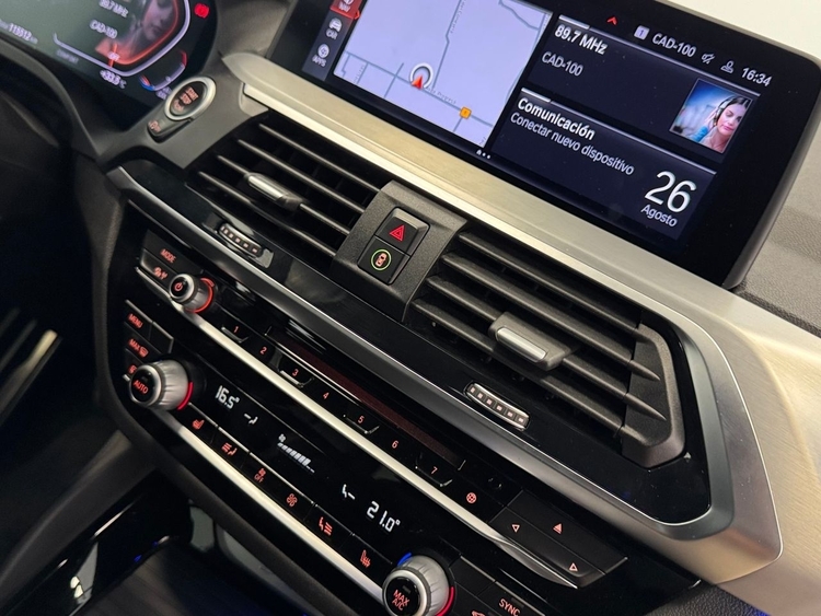 BMW X4 XDRIVE 20D M foto 39