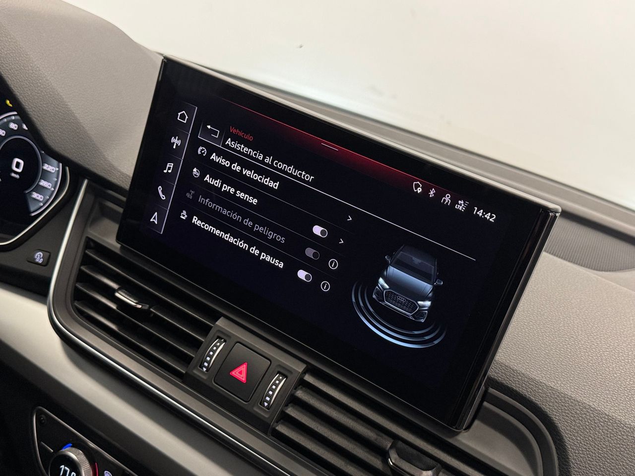 Audi Q5 SPORTBACK S LINE BLACK LINE S-TRONIC 40TDI miniatura 25
