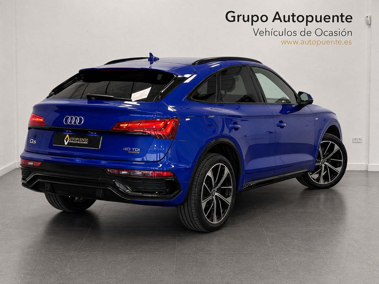 Audi Q5 SPORTBACK S LINE BLACK LINE S-TRONIC 40TDI foto 4