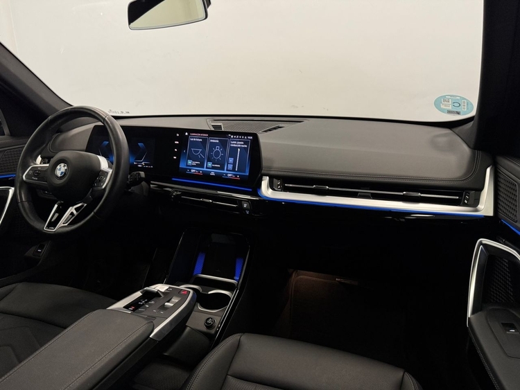 BMW X1 SDRIVE 18D foto 11