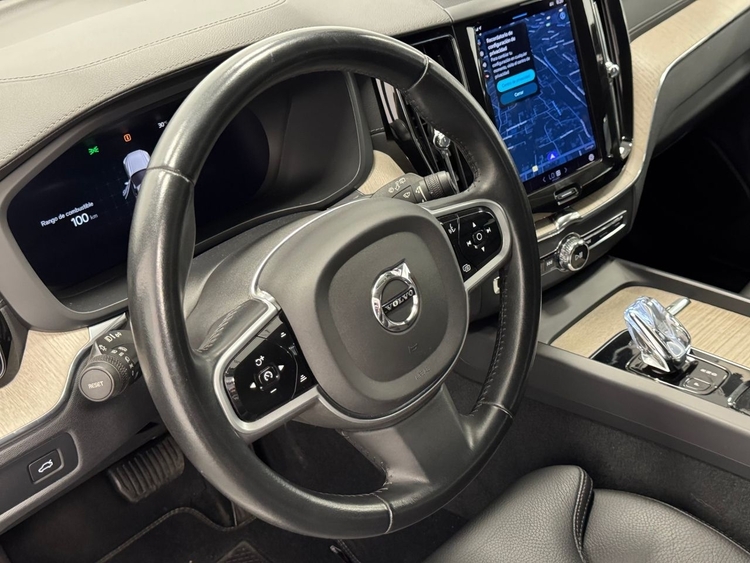 Volvo XC60 B4 D INSCRIPTION AUTO foto 19