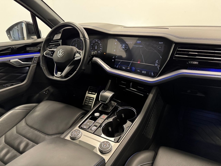 Volkswagen Touareg R  3.0 V6  foto 12