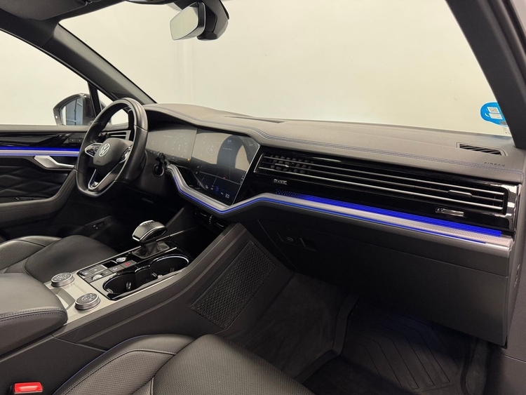 Volkswagen Touareg R  3.0 V6  foto 13