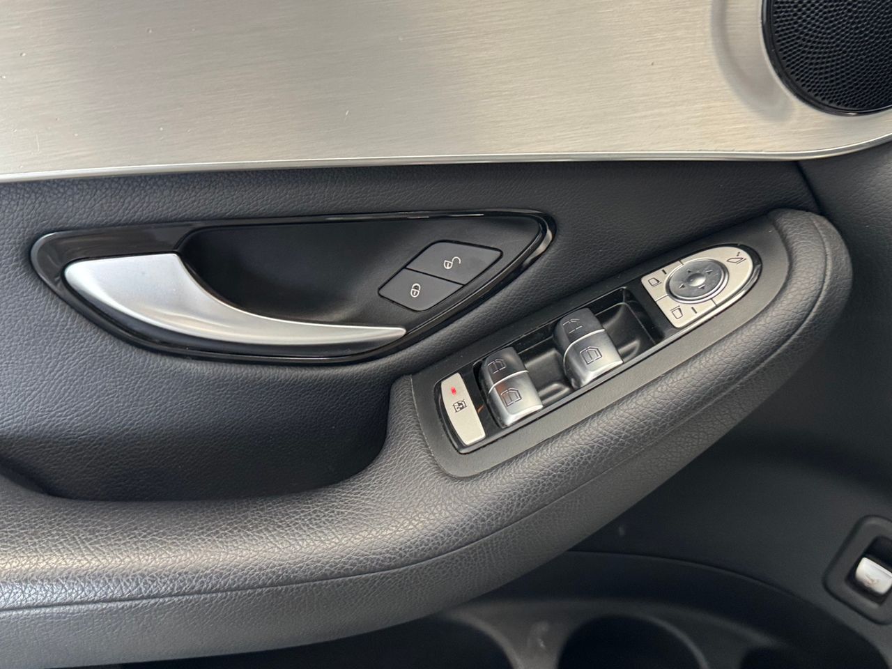 Mercedes Clase GLC AMG 350 E miniatura 16