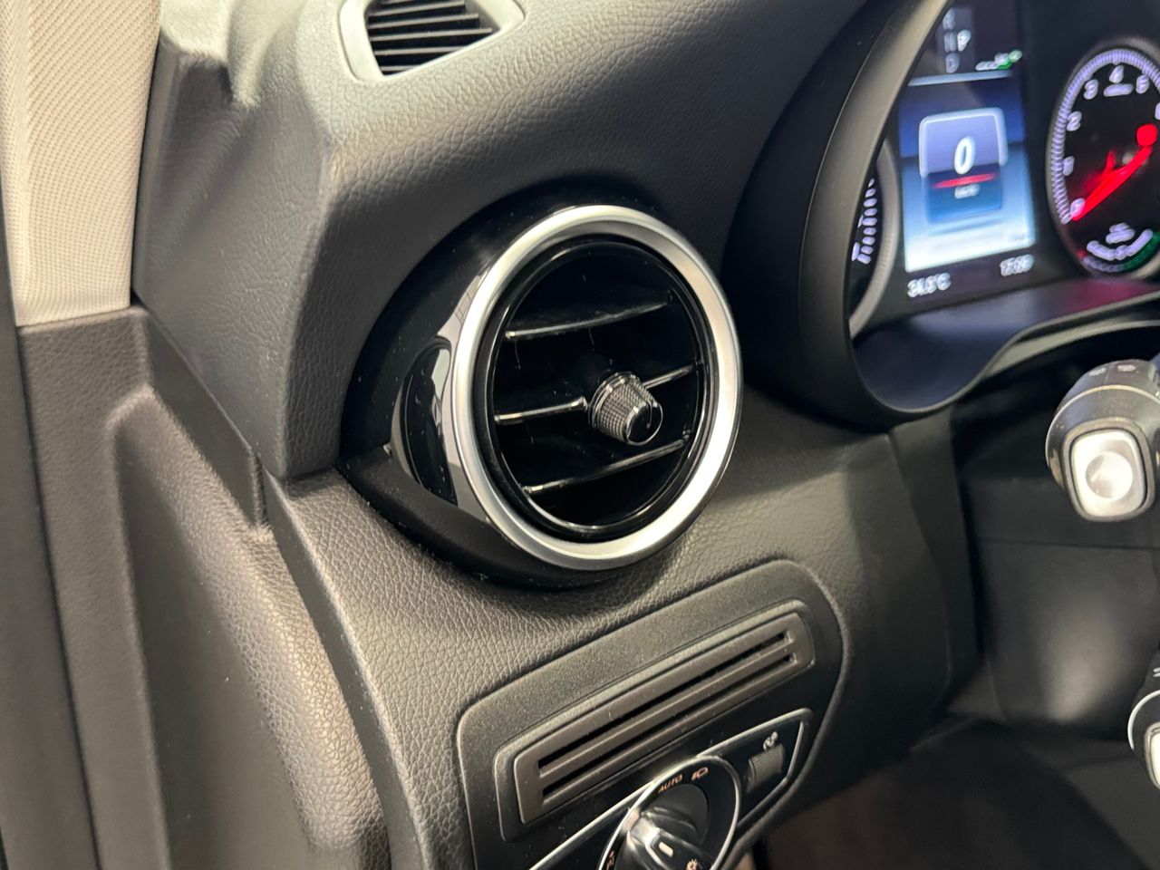 Mercedes Clase GLC AMG 350 E miniatura 17