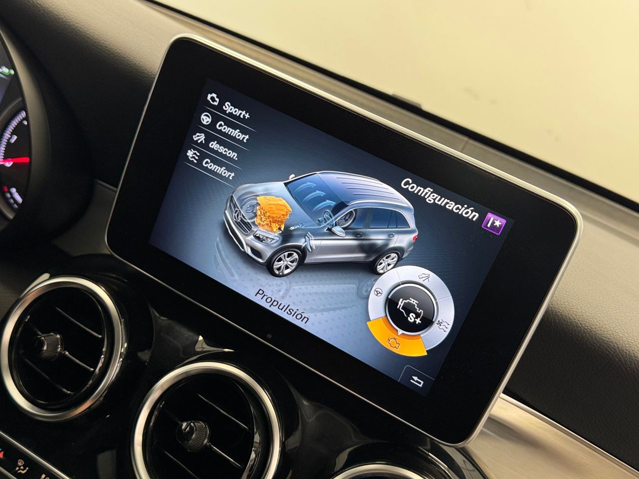 Mercedes Clase GLC AMG 350 E miniatura 24