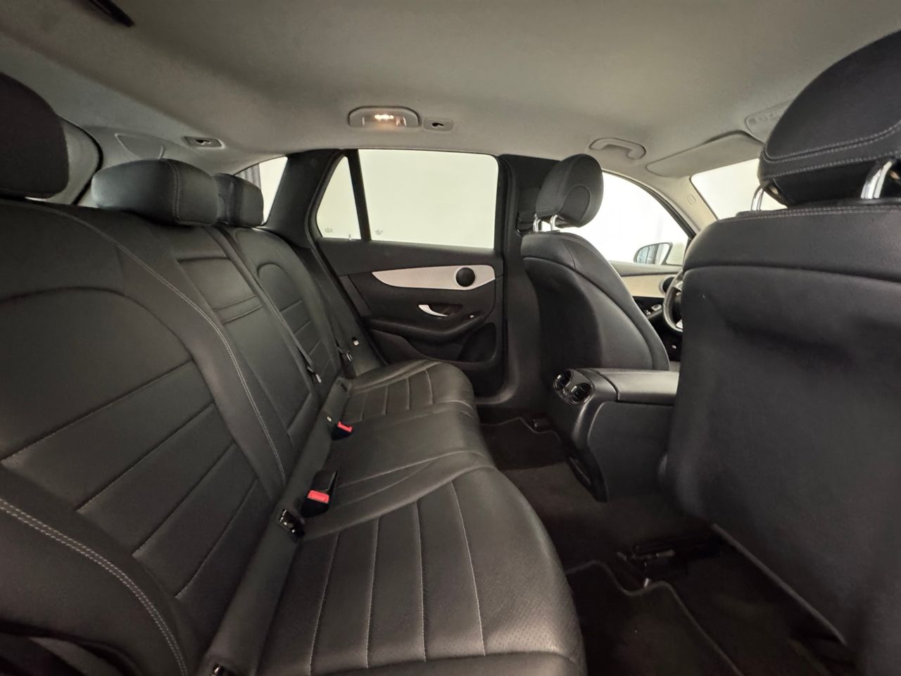 Mercedes Clase GLC AMG 350 E miniatura 28