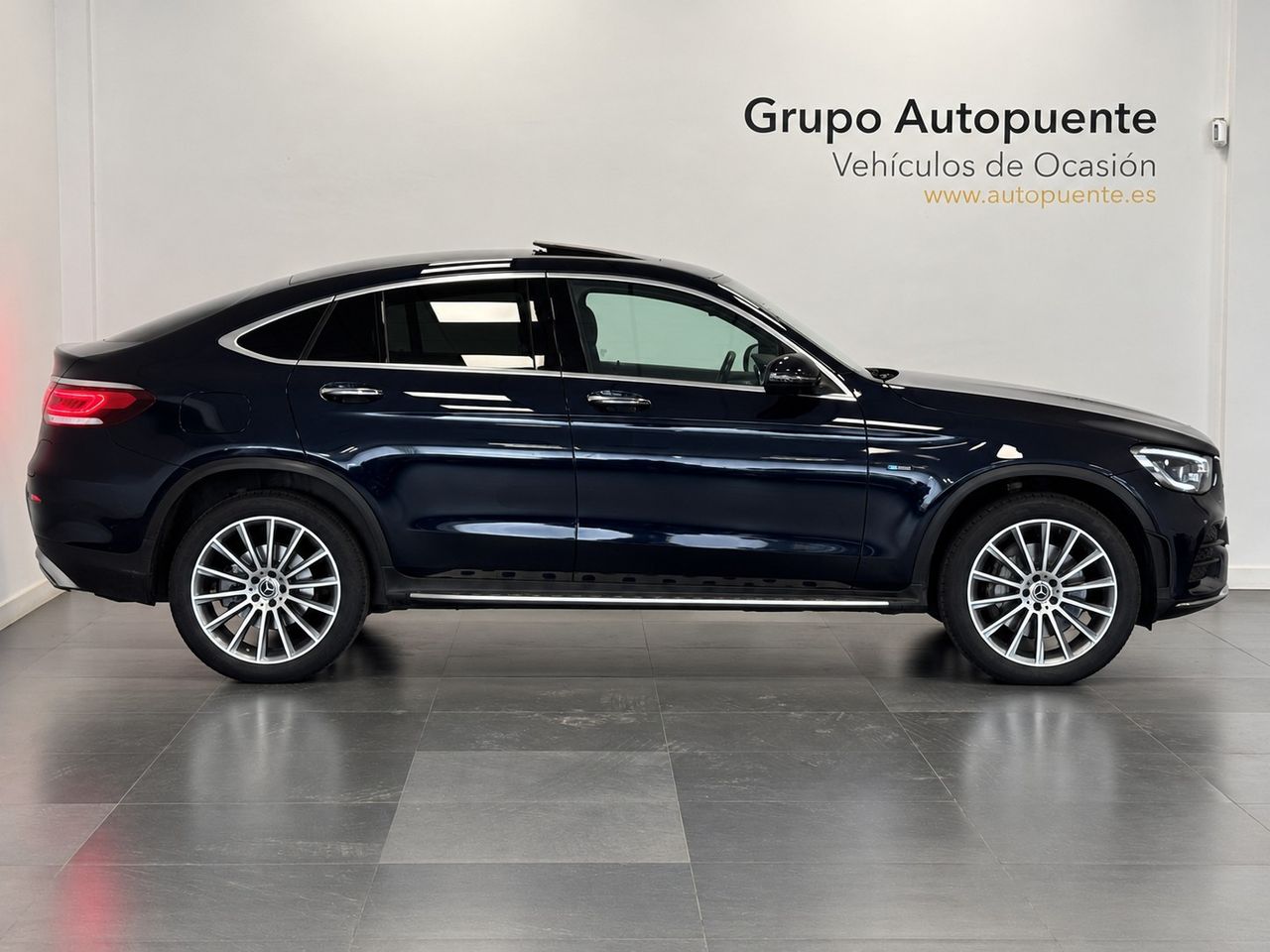 Mercedes GLC Coupé AMG 300DE foto 3