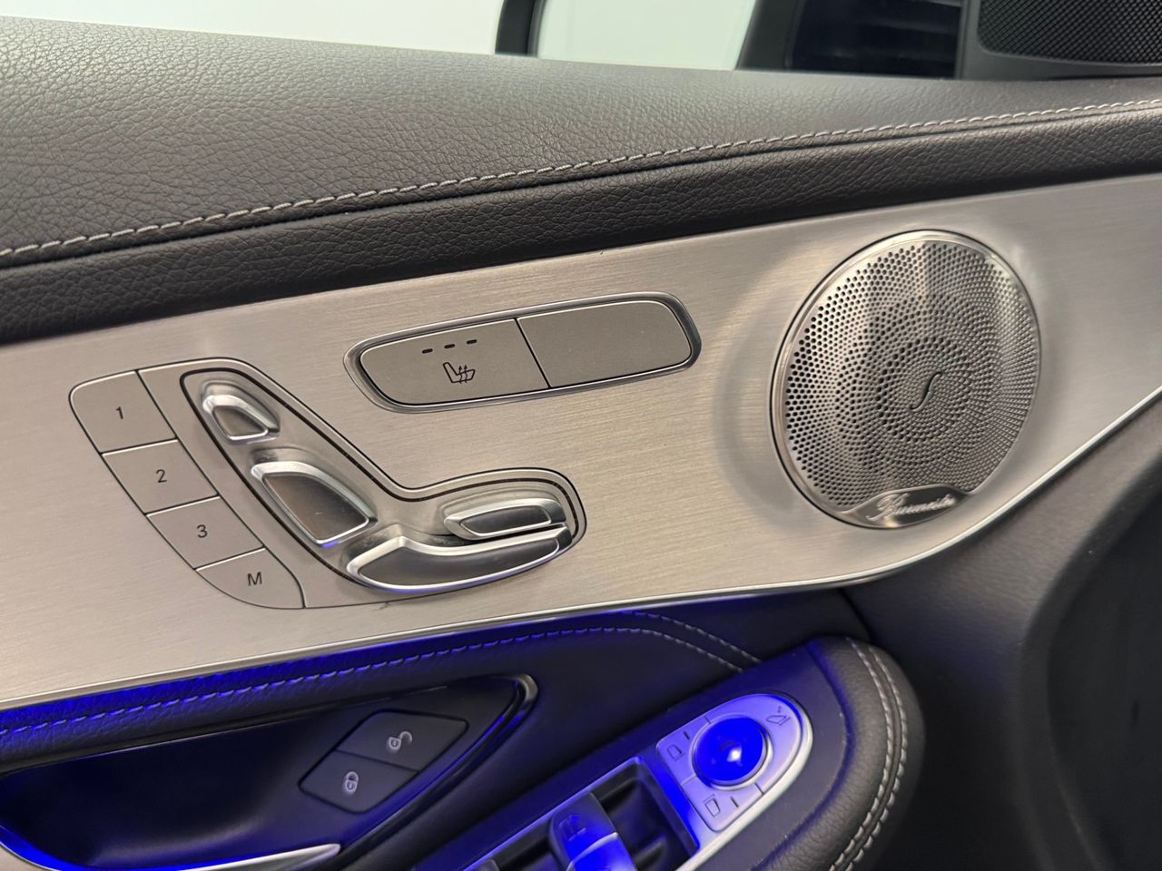 Mercedes GLC Coupé AMG 300DE foto 13