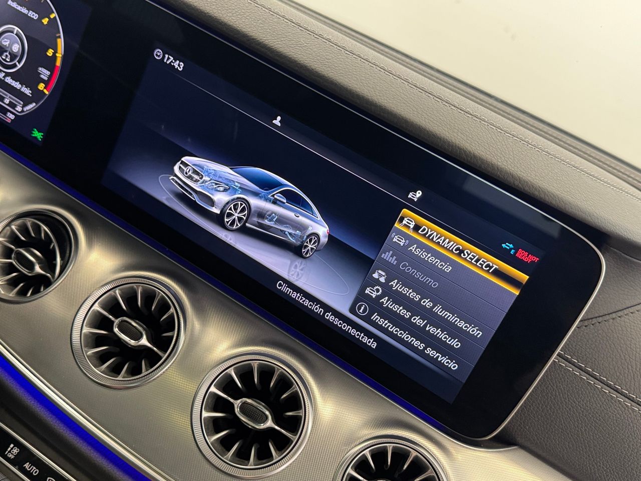 Mercedes Clase E AMG 220D miniatura 29