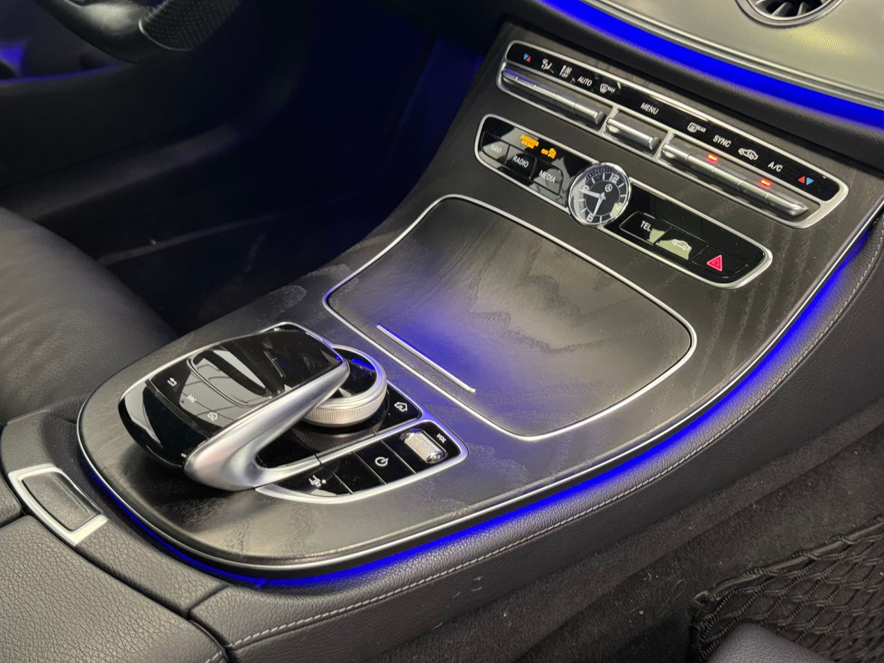 Mercedes Clase E AMG 220D miniatura 35