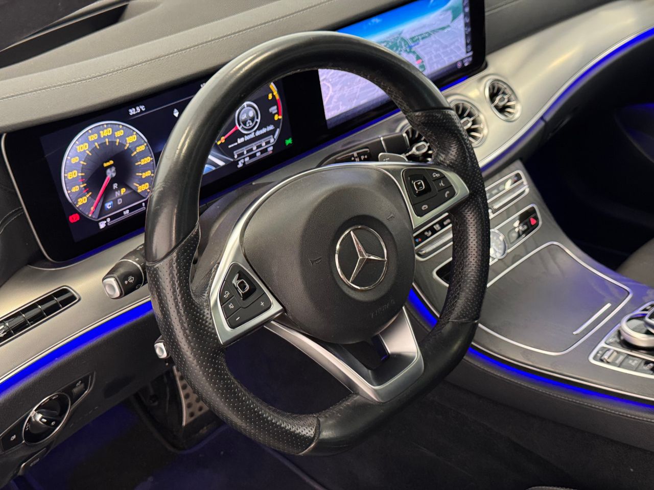 Mercedes Clase E AMG 220D foto 15