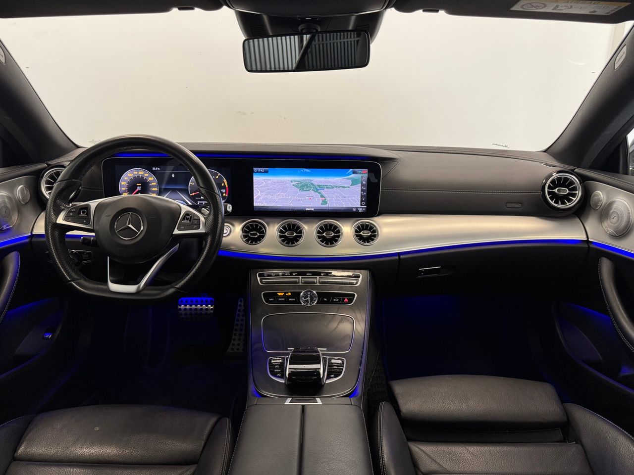 Mercedes Clase E AMG 220D foto 9