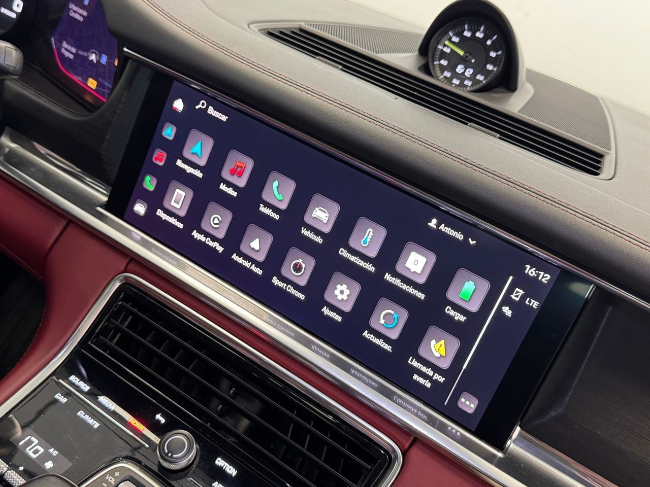 Porsche Panamera 4 E-HYBRID PLATINUM EDITION  foto 33