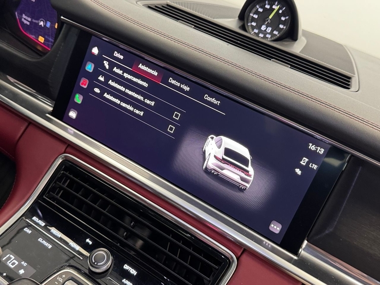 Porsche Panamera 4 E-HYBRID PLATINUM EDITION  foto 34