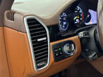 Porsche Cayenne E-HYBRID  miniatura 17