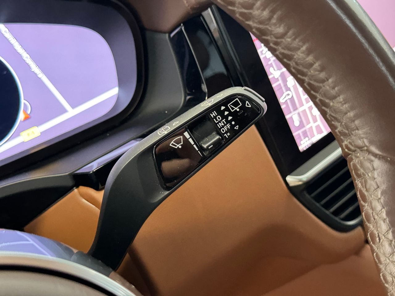 Porsche Cayenne E-HYBRID  miniatura 21