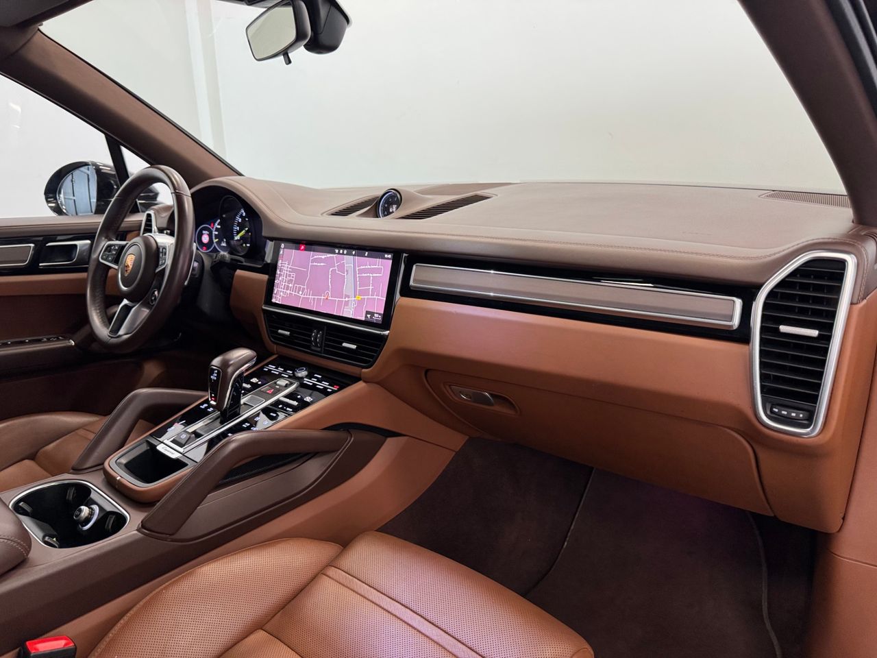 Porsche Cayenne E-HYBRID  miniatura 27