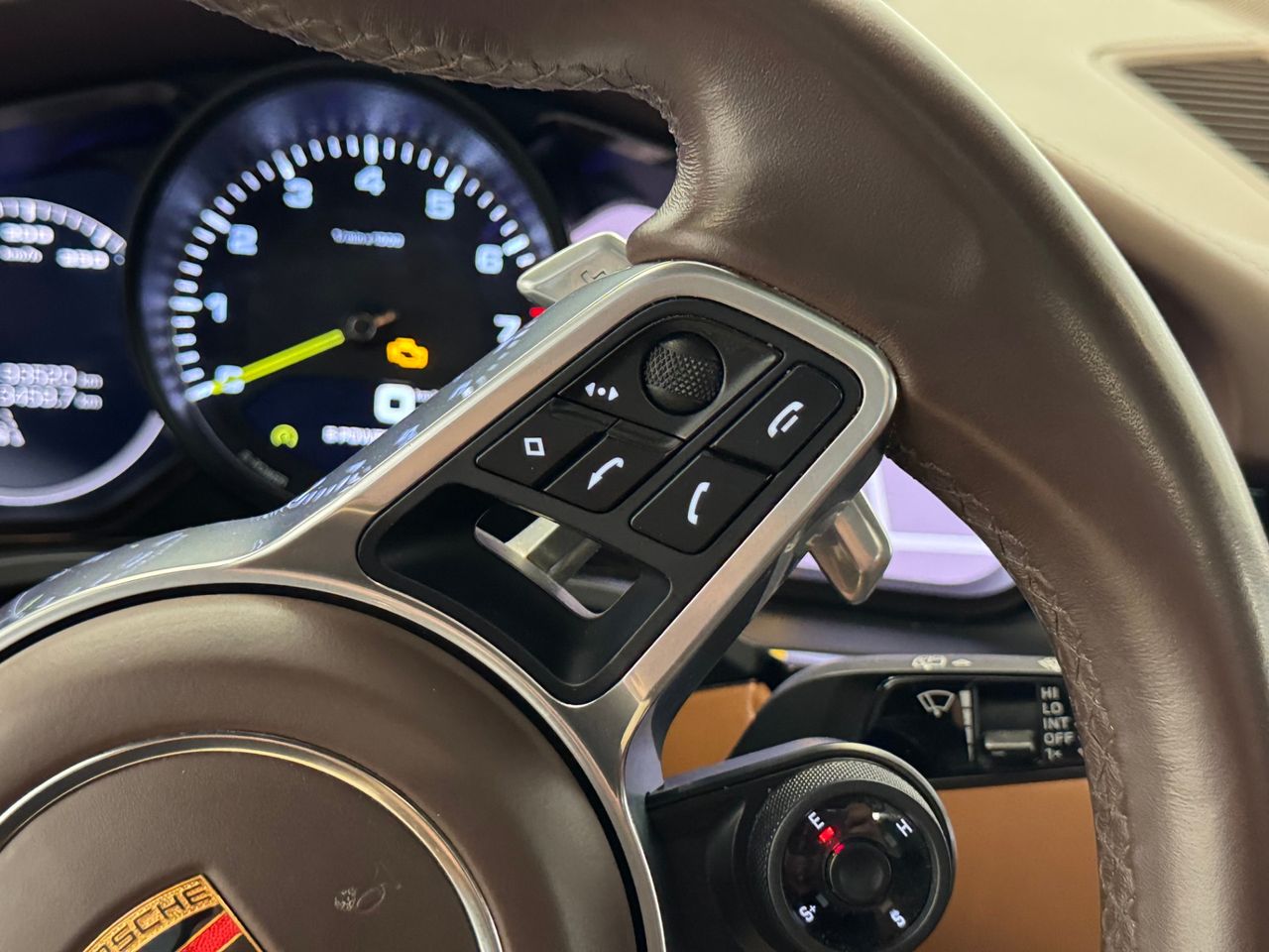 Porsche Cayenne E-HYBRID  foto 23