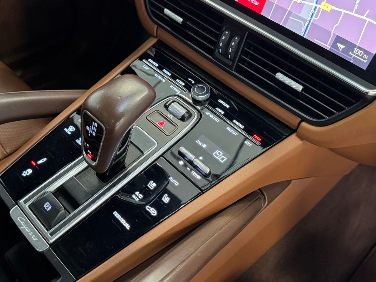 Porsche Cayenne E-HYBRID  foto 36