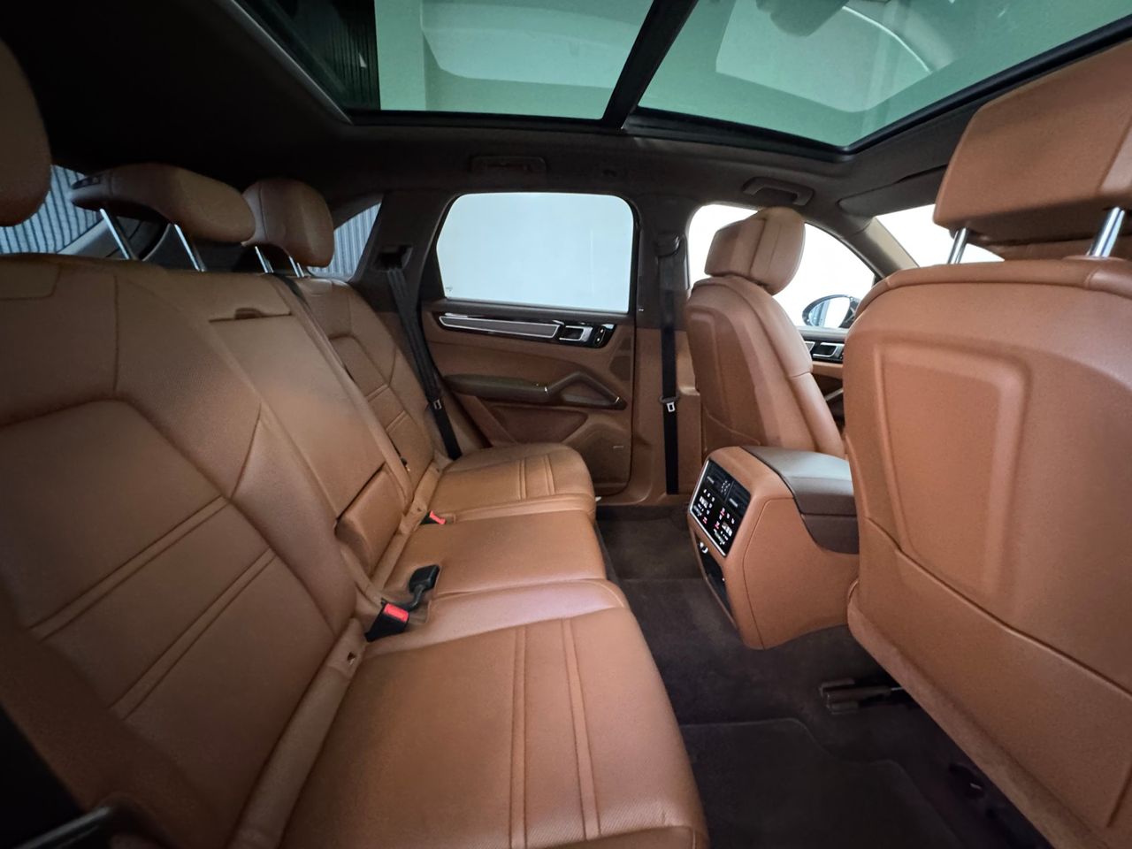 Porsche Cayenne E-HYBRID  foto 39