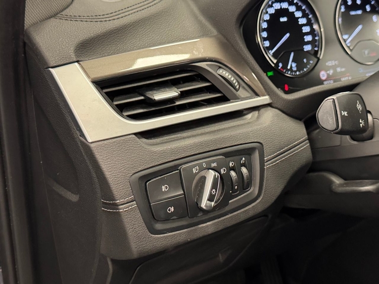 BMW X1 XLINE 25E foto 15