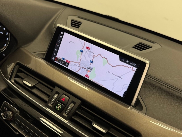 BMW X1 XLINE 25E foto 25