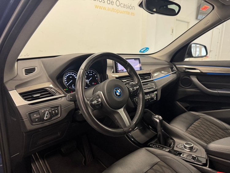 BMW X1 XLINE 25E foto 8