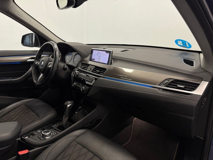 BMW X1 XLINE 25E foto 11