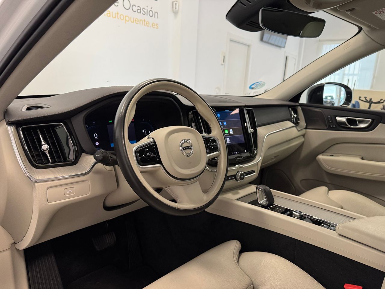 Volvo XC60 2.0 B4D ULTIMATE DARK AUTO miniatura 8