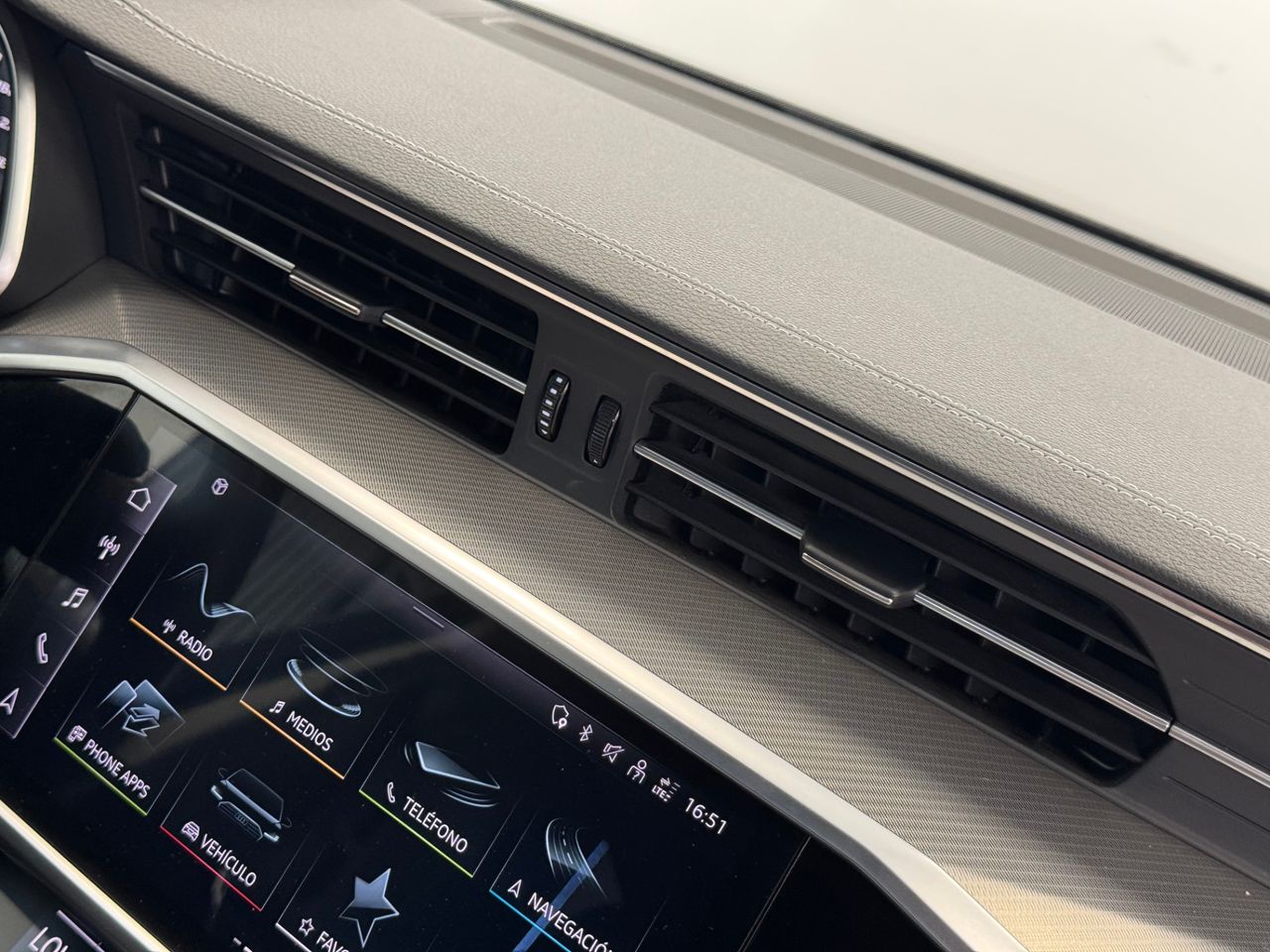 Audi A6 DESIGN 50TDI QUATTRO TIPTRONIC miniatura 25