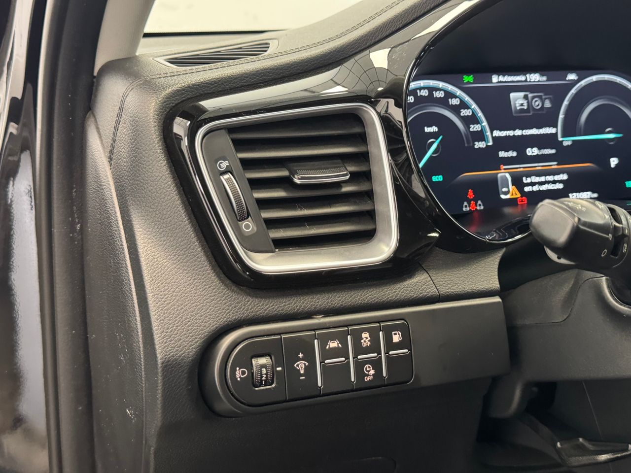 Kia Ceed E-TECH PHEV  foto 16