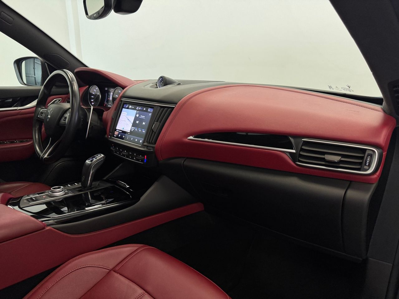 Maserati Levante GT AUTO 4WD miniatura 12