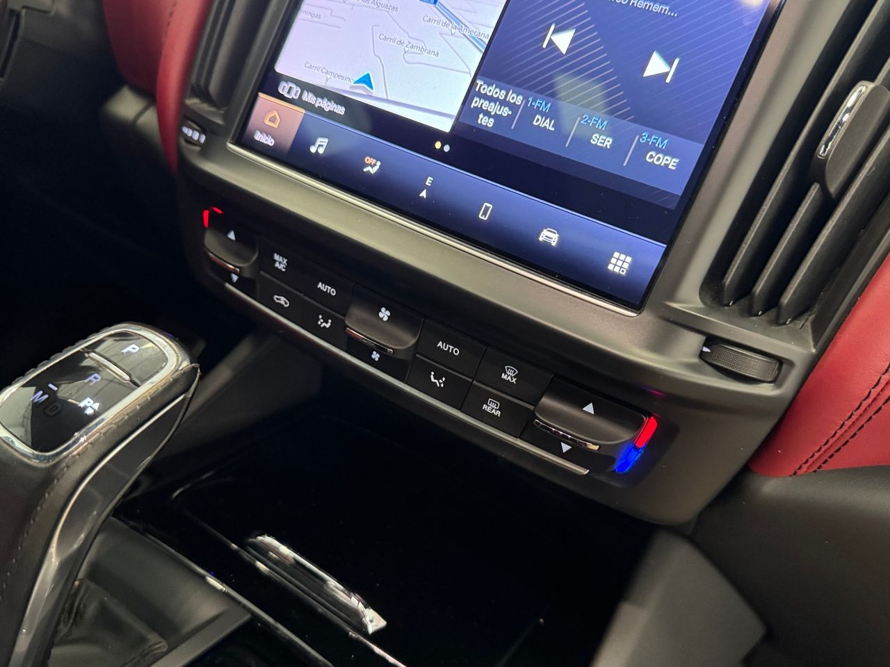 Maserati Levante GT AUTO 4WD miniatura 31