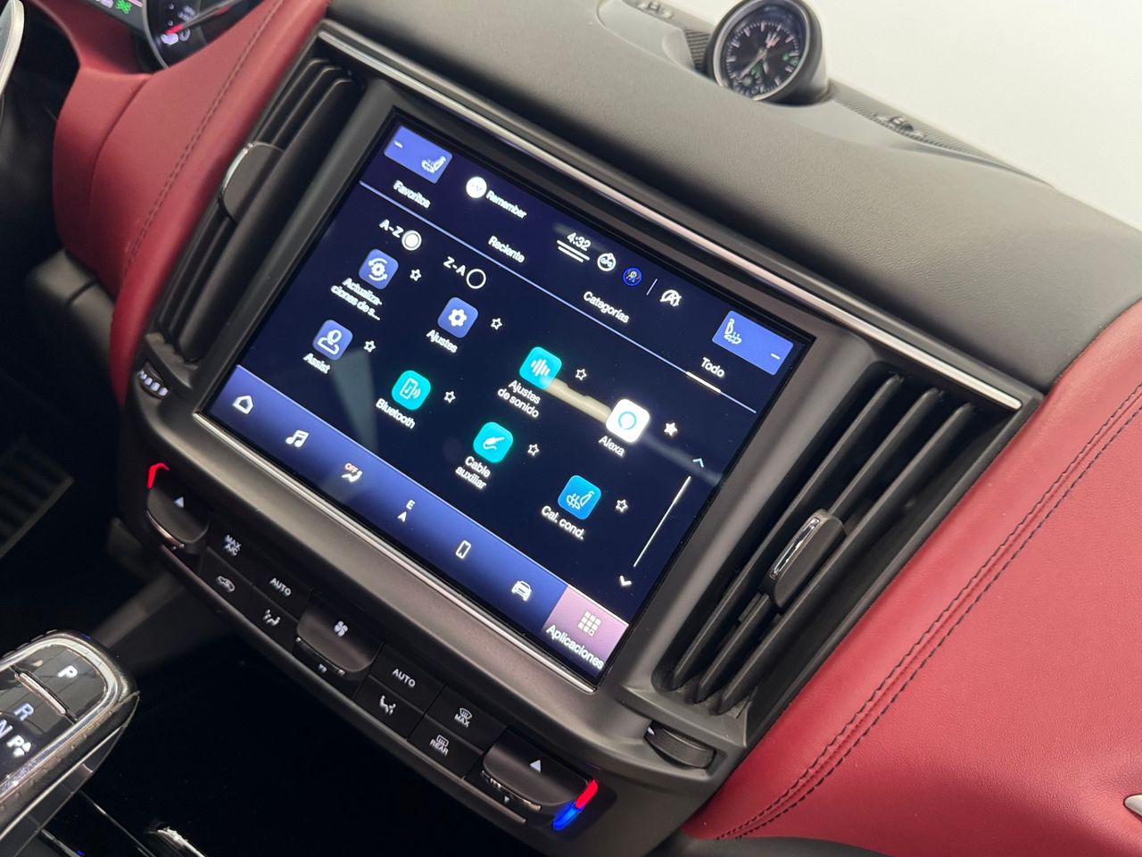 Maserati Levante GT AUTO 4WD miniatura 32