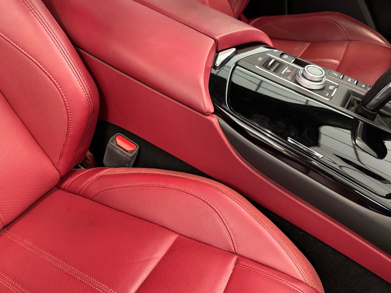 Maserati Levante GT AUTO 4WD miniatura 39