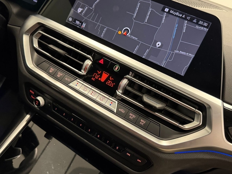 BMW Serie 3 320D AUTO foto 40
