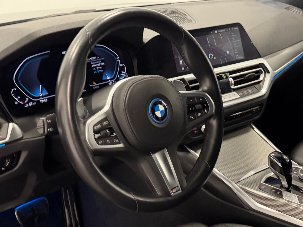BMW Serie 3 330E XDRIVE miniatura 17