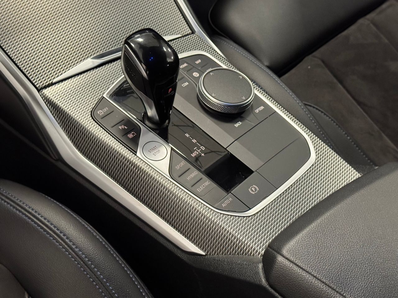 BMW Serie 3 330E XDRIVE miniatura 23