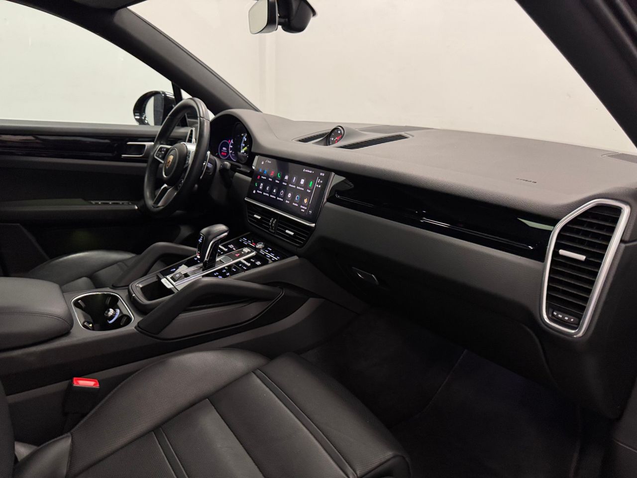 Porsche Cayenne CAYENNE COUPE E-HYBRID  foto 27