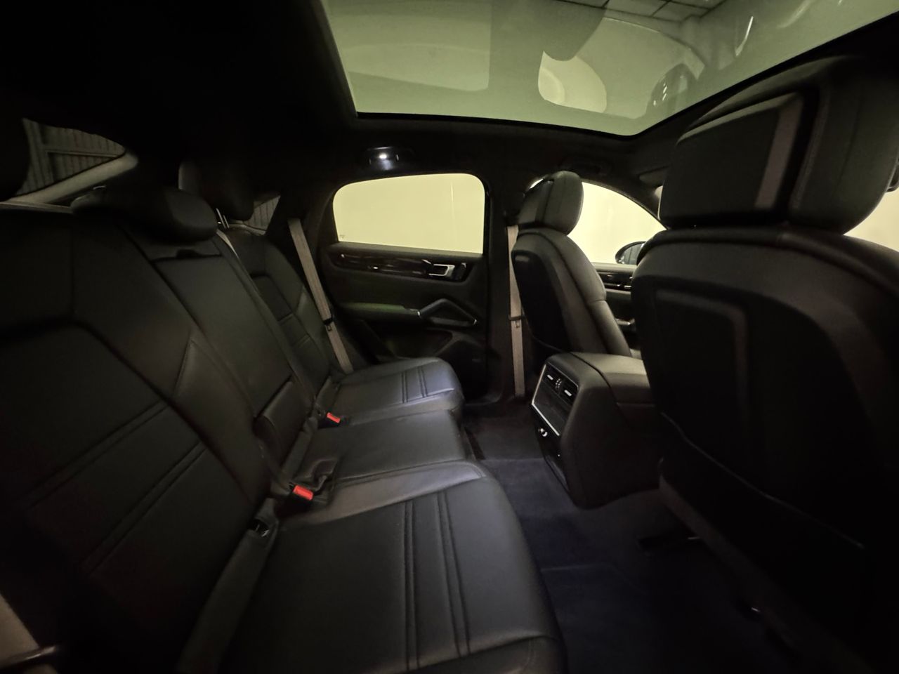 Porsche Cayenne CAYENNE COUPE E-HYBRID  foto 43