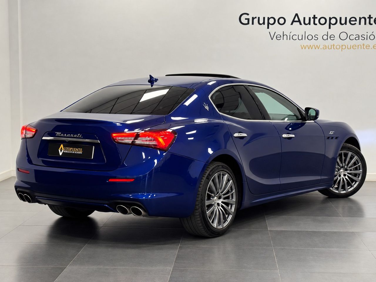 Maserati Ghibli GT L4 330CV  miniatura 4