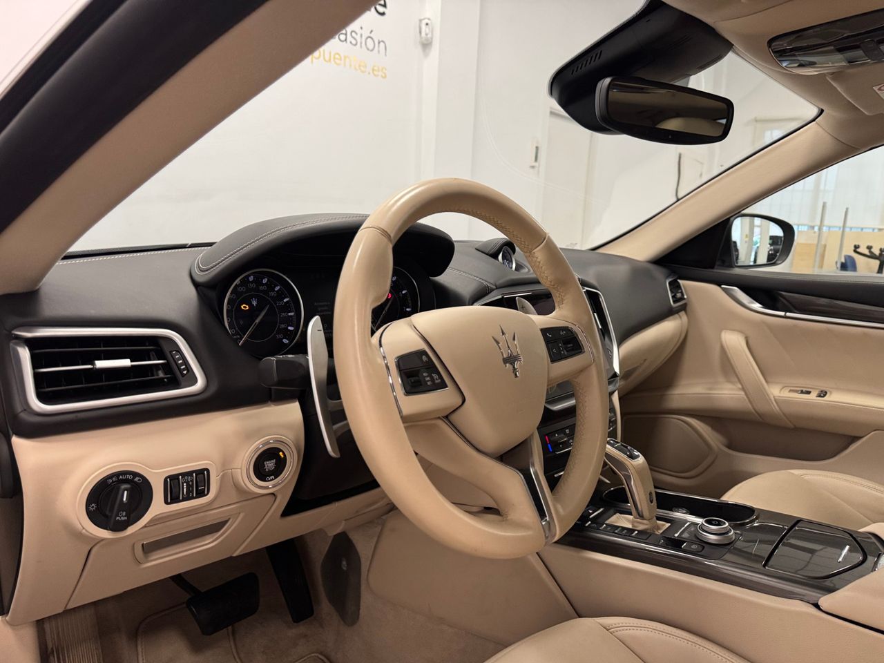 Maserati Ghibli GT L4 330CV  miniatura 8