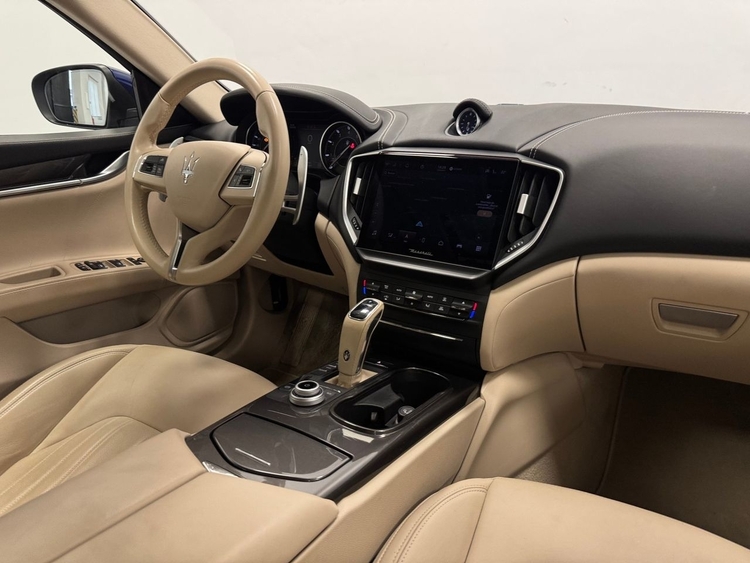 Maserati Ghibli GT L4 330CV  foto 12