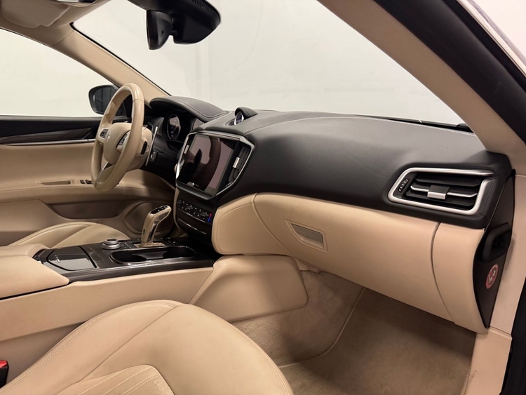 Maserati Ghibli GT L4 330CV  foto 13