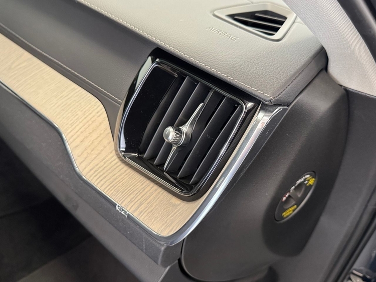 Volvo XC60 T6 AWD RECHARGE INSCRIPTION AUTO foto 23