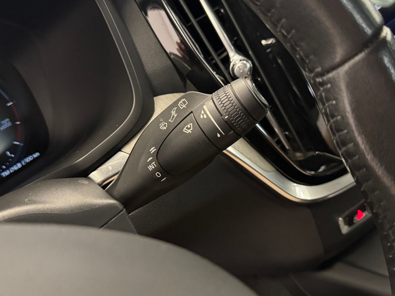 Volvo V60 Cross Country  2.0 B4 D PRO AUTO foto 21
