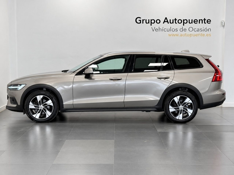 Volvo V60 Cross Country  2.0 B4 D PRO AUTO foto 6