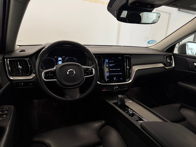 Volvo V60 Cross Country  2.0 B4 D PRO AUTO foto 9